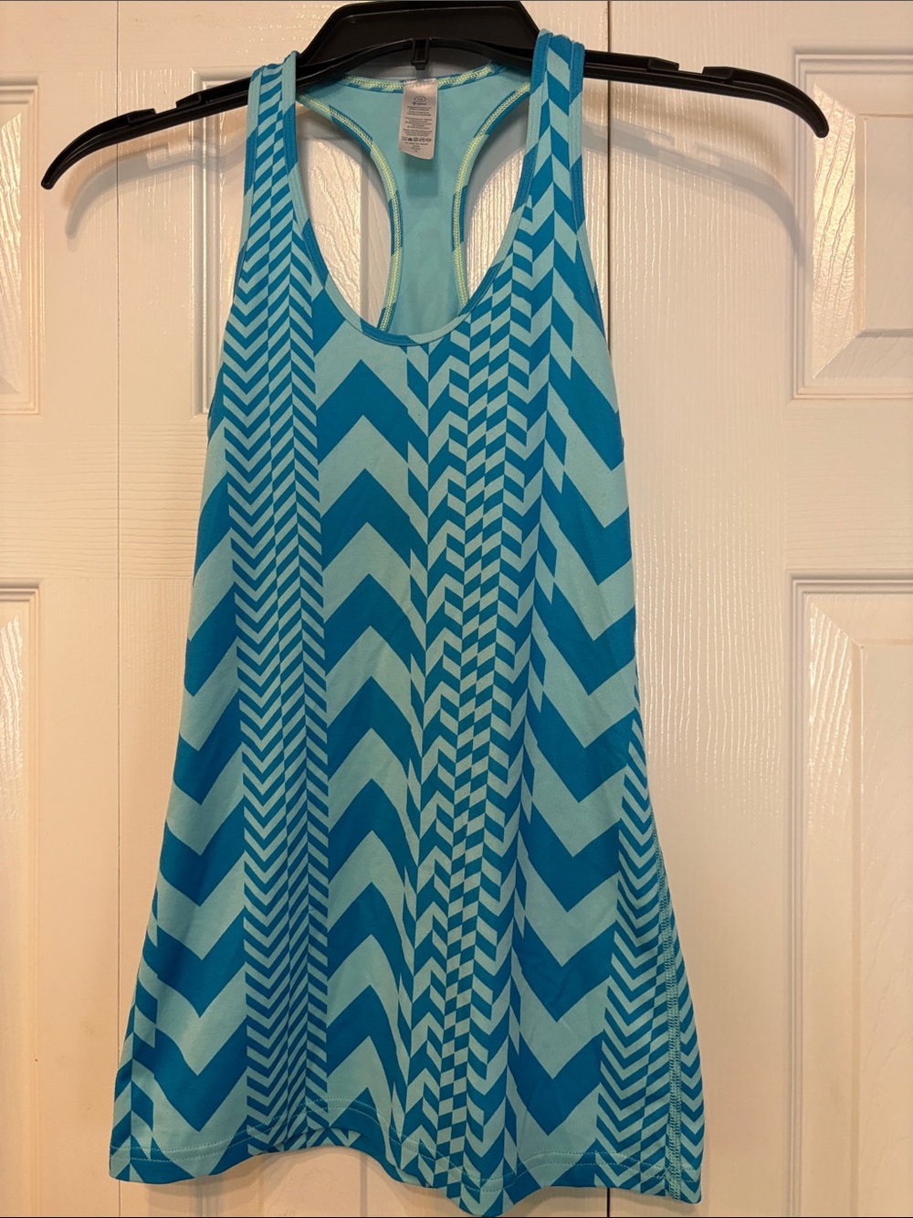 Ivivva Women’s Blue Chevron Racerback Tank Top 786